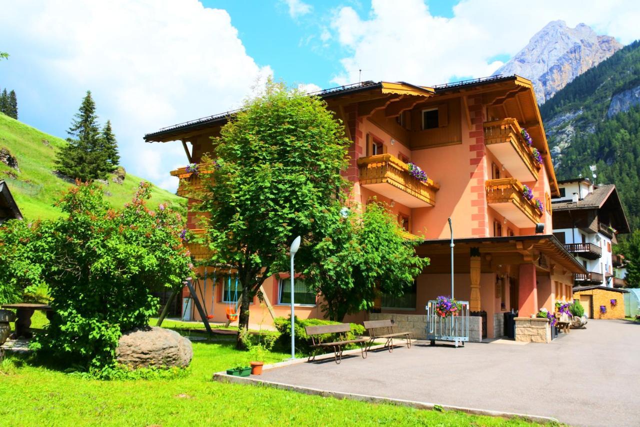 Villa Clara Canazei Exterior photo